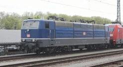 51946 Piko ~E-Lok/Sound BR 181.2 Blau DB AG VI + PluX22 Dec.